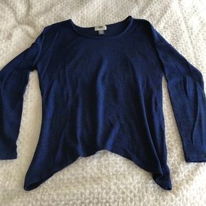Blue sweater-shirt